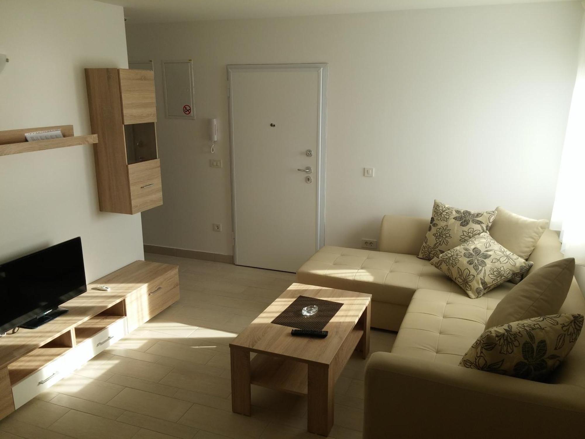 Apartments Rtina Benici Esterno foto