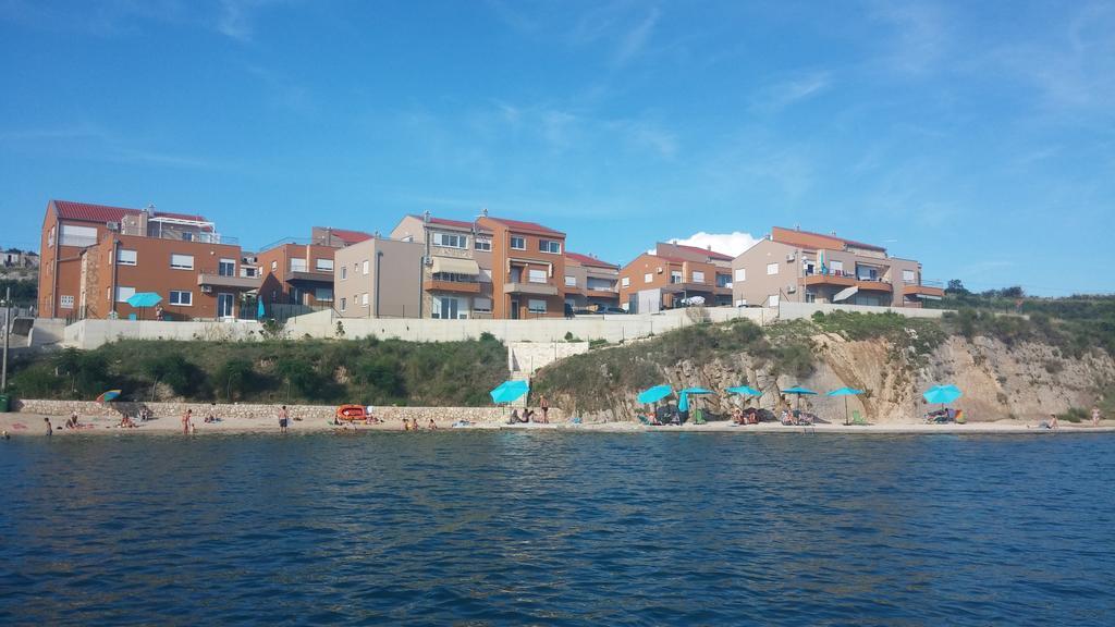 Apartments Rtina Benici Esterno foto