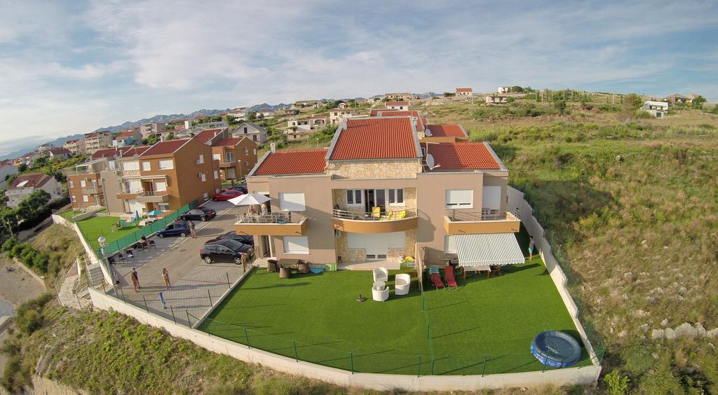 Apartments Rtina Benici Esterno foto